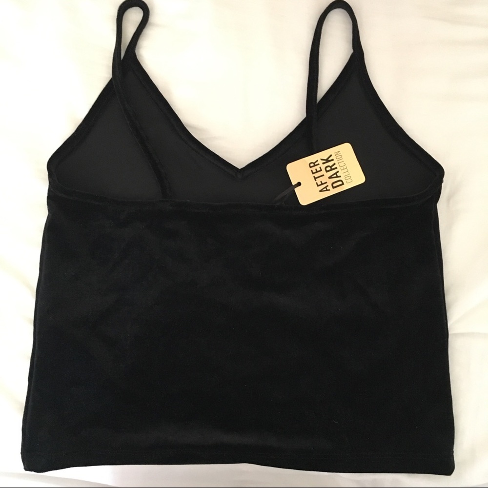 SOLD - NWT Forever 21 Black Crushed Velvet Cami - Picture 2 of 2